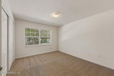 8550 Argyle Business Loop #805, Jacksonville FL - photo 17 of 33