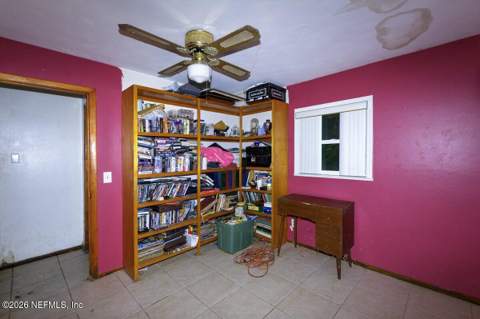 3070 Ricky Drive, Jacksonville FL - photo 8 of 21