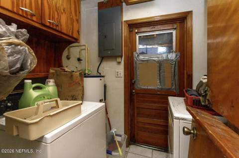3070 Ricky Drive, Jacksonville FL - photo 16 of 21
