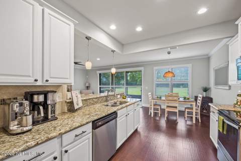 3794 Casitas Drive, Jacksonville FL - photo 14 of 40