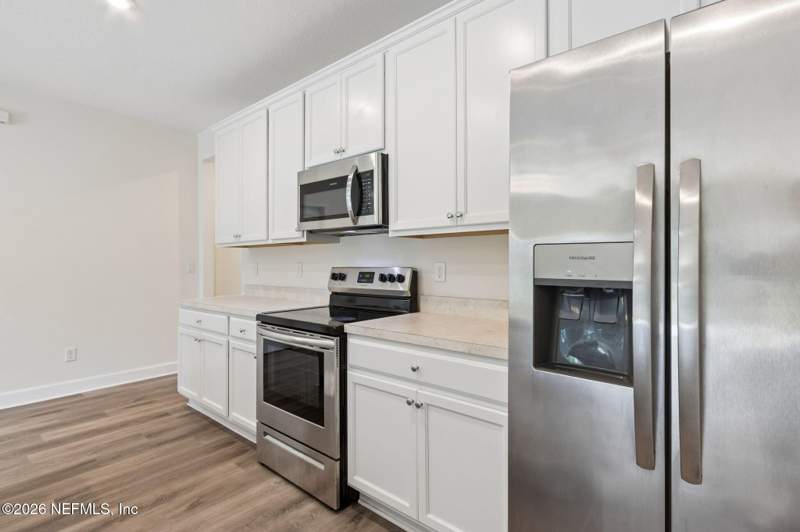 4 bedroom Single Family Residence at 7242 Luke Street, Sweetwater Park, Jacksonville — photo 2