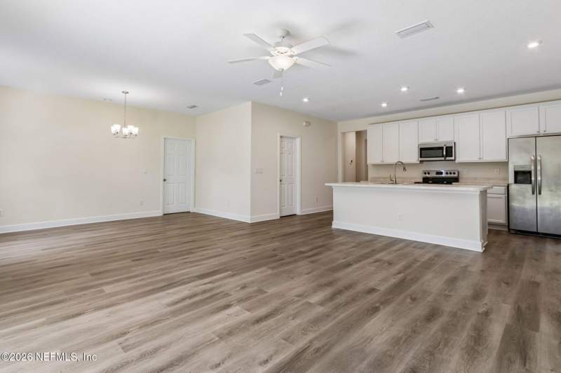 4 bedroom Single Family Residence at 7242 Luke Street, Sweetwater Park, Jacksonville — photo 5