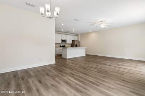 7242 Luke Street, Jacksonville FL - photo 7 of 22