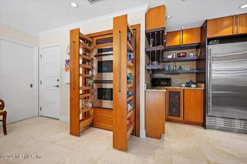 3008 Forest Circle, Jacksonville FL - photo 23 of 41