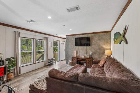 114 Barracuda Drive, Palatka FL - photo 7 of 25