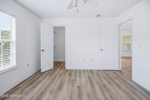 7800 Point Meadows Drive #737, Jacksonville FL - photo 19 of 32