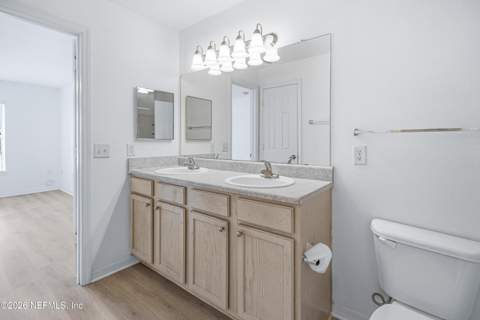 7800 Point Meadows Drive #737, Jacksonville FL - photo 16 of 32