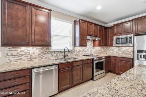 394 Mangrove Thicket Boulevard, Ponte Vedra FL - photo 8 of 56
