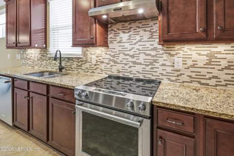 394 Mangrove Thicket Boulevard, Ponte Vedra FL - photo 10 of 56