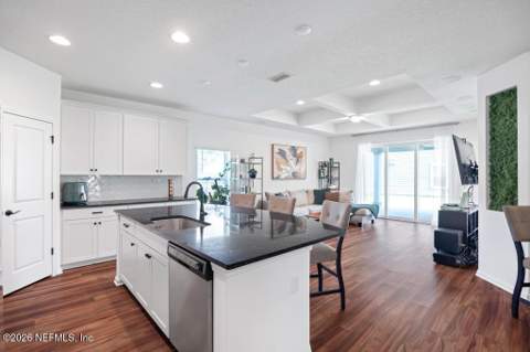 2715 Firethorn Avenue, Orange Park FL - photo 7 of 39