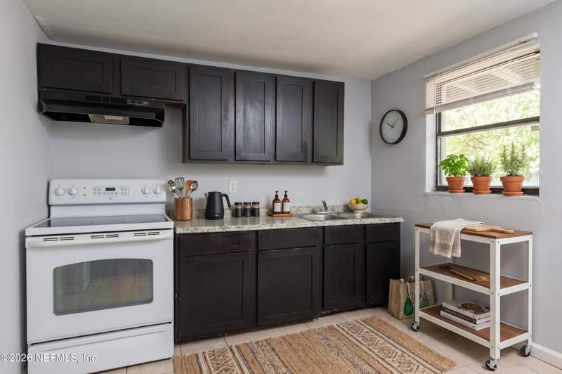 3 bedroom Single Family Residence at 1598 W 33rd Street, Royal Terrace, Jacksonville — photo 4