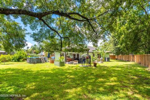 12131 Banyan Tree Drive, Jacksonville FL - photo 7 of 41