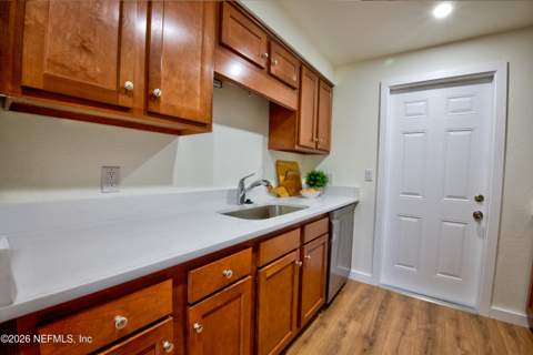 451 Skate Road, Atlantic Beach FL - photo 7 of 33