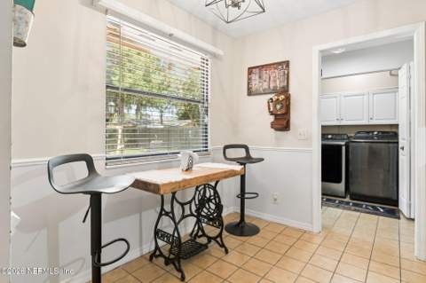 5495 Forrest Drive, Orange Park FL - photo 11 of 38