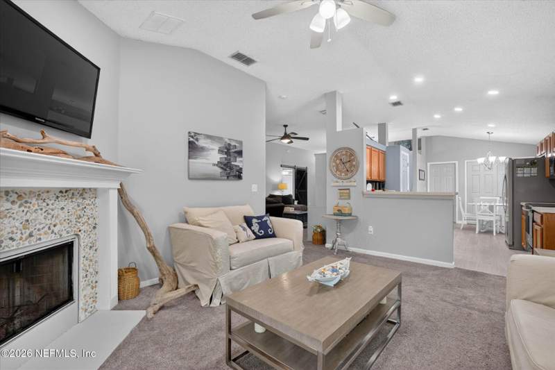 4 bedroom Single Family Residence at 1407 Heather Glen Lane, Whisper Creek, Middleburg — photo 5