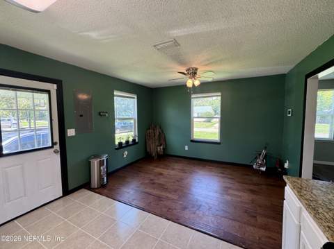 4612 Fremont Street, Jacksonville FL - photo 6 of 21