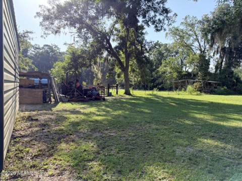 3685 Ellery Lane, Bryceville FL - photo 10 of 31