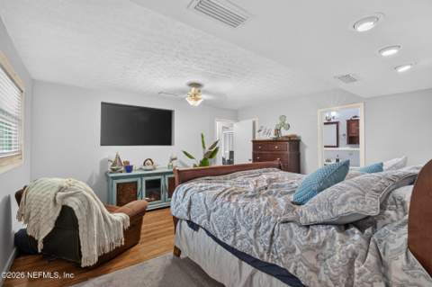 3909 San Bernado Drive, Jacksonville FL - photo 18 of 51