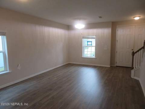 2827 Copperwood Avenue, Orange Park FL - photo 6 of 56