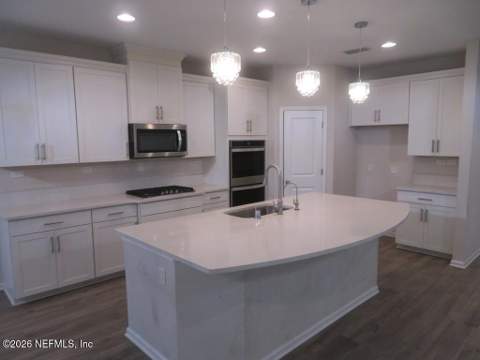 2827 Copperwood Avenue, Orange Park FL - photo 13 of 56