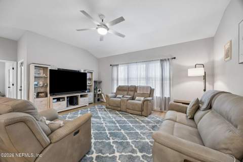 2695 Primrose Circle, Middleburg FL - photo 13 of 37