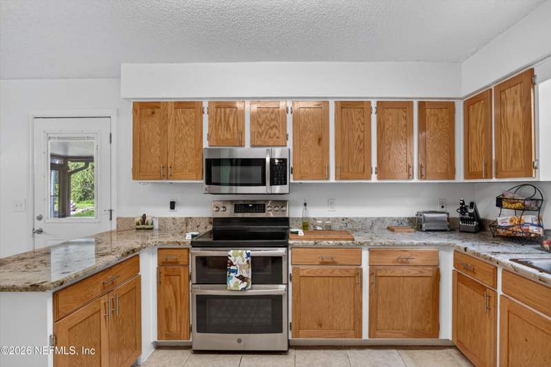 3 bedroom Single Family Residence at 2435 Range Line Road, Deer Park Estates, Middleburg — photo 5