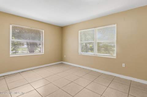 5811 Hollyhock Road, Jacksonville FL - photo 11 of 24