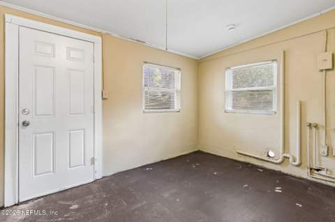5811 Hollyhock Road, Jacksonville FL - photo 15 of 24