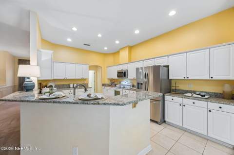 812 Westminster Drive, Orange Park FL - photo 10 of 66