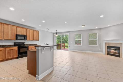 2356 Crooked Pine Lane, Fleming Island FL - photo 12 of 39