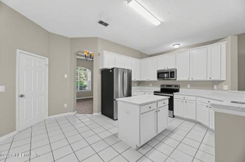 627 Hampton Downs Court, St. Johns FL - photo 13 of 36