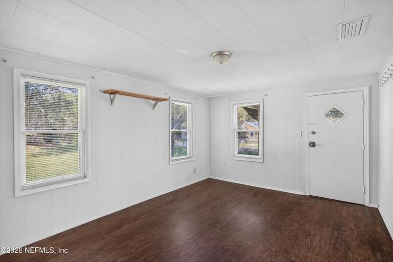 3 bedroom Single Family Residence at 2372 2nd Avenue, River Hills Park, Jacksonville — photo 3