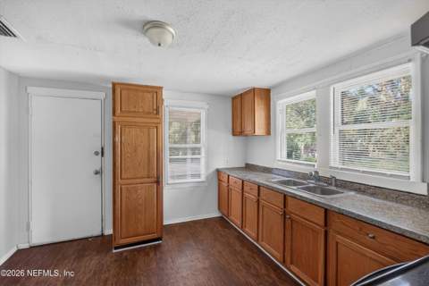 2372 2nd Avenue, Jacksonville FL - photo 6 of 21