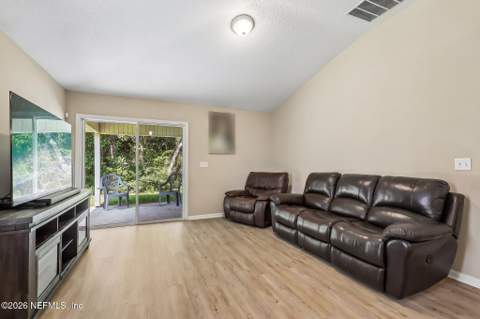 14030 Redrock Lake Drive, Jacksonville FL - photo 14 of 58