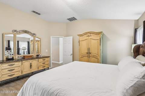 14030 Redrock Lake Drive, Jacksonville FL - photo 24 of 58