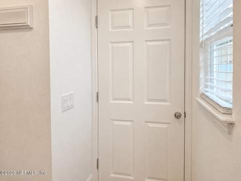 7836 Merchants Way, Jacksonville FL - photo 6 of 31