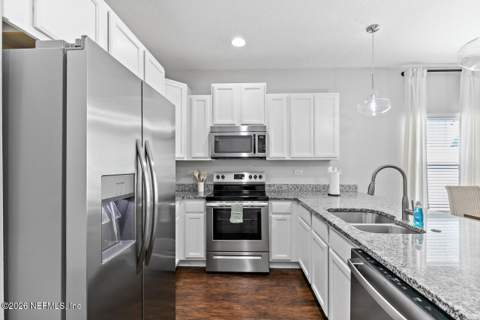 426 10th Street, Jacksonville Beach FL - photo 7 of 24