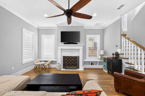2052 Ernest Street, Jacksonville FL - photo 8 of 39