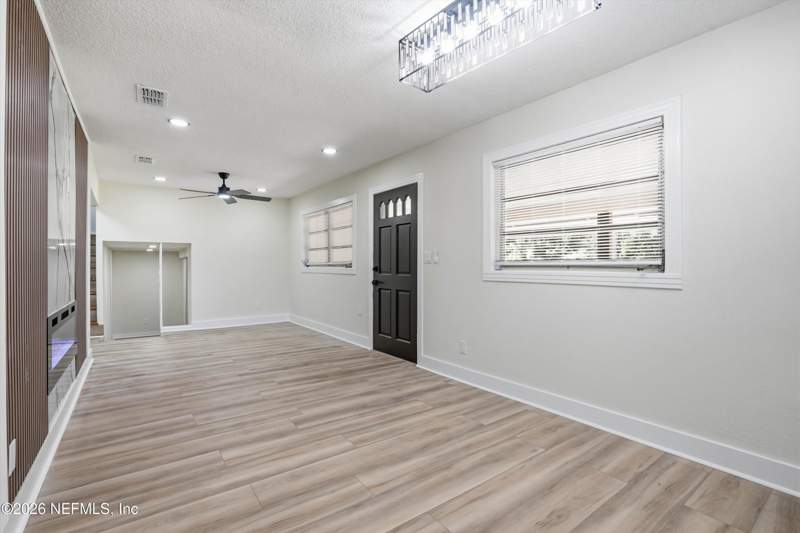 5 bedroom Single Family Residence at 2607 Davis Road, Dunns Creek Gardens, Jacksonville — photo 5