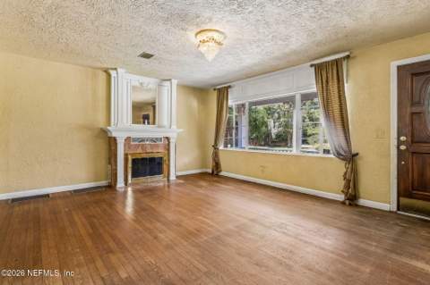 6450 Hyde Grove Avenue, Jacksonville FL - photo 14 of 45