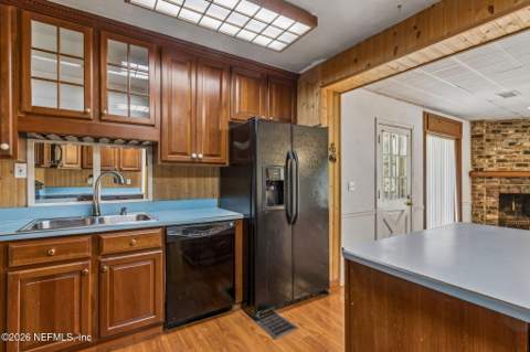 6450 Hyde Grove Avenue, Jacksonville FL - photo 17 of 45
