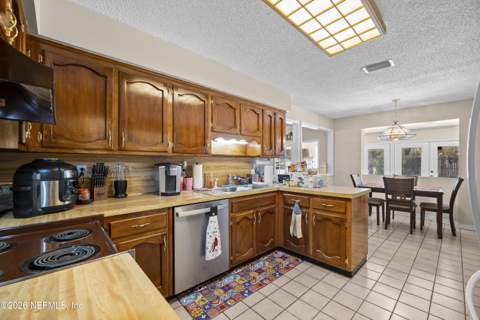 659 Tropical Parkway, Orange Park FL - photo 14 of 50