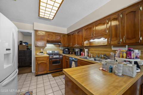 659 Tropical Parkway, Orange Park FL - photo 16 of 50