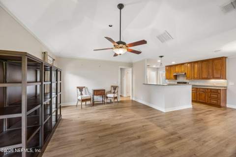 4528 Bay Harbour Drive, Jacksonville FL - photo 11 of 45
