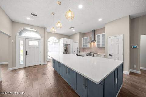 4552 Misty Dawn Court, Jacksonville FL - photo 10 of 49