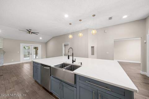 4552 Misty Dawn Court, Jacksonville FL - photo 15 of 49
