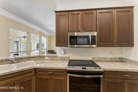 2328 Holly Lane, Orange Park FL - photo 10 of 28
