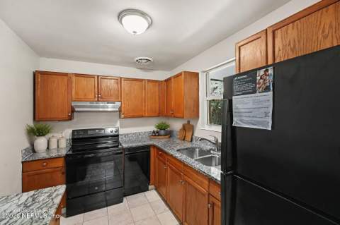 4726 Lane Avenue, Jacksonville FL - photo 19 of 21