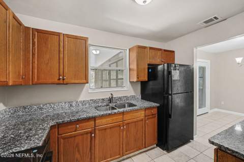 4726 Lane Avenue, Jacksonville FL - photo 8 of 21