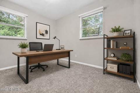 4726 Lane Avenue, Jacksonville FL - photo 9 of 21